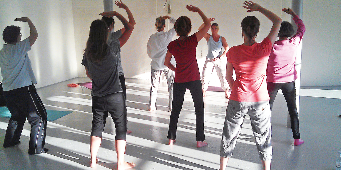 Golden Wings Chi Gong - The Flow of Life